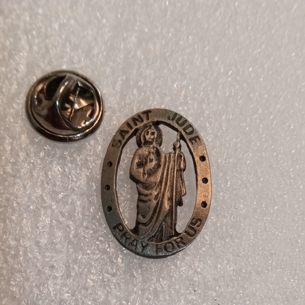 Camco Saint Jude Religious Lapel Pin - Silver Tone